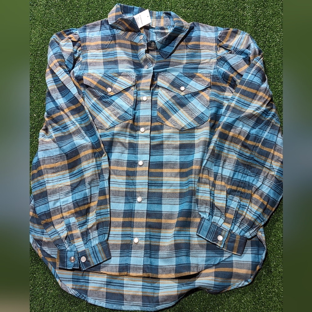 CATO est 1946 100% cotton button down balloon sleeve flannelette size small